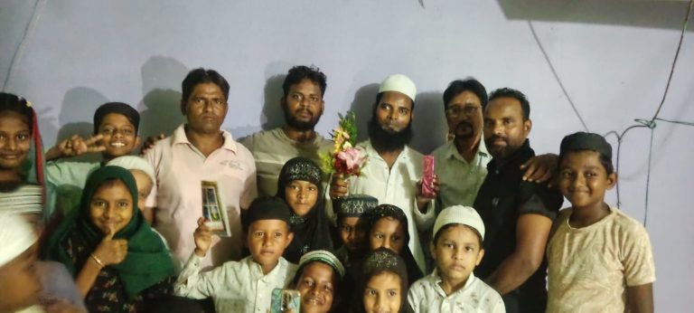 Youth Forum for Social Service took a special initiative to honour several tuition teachers by visiting them at their homes.
