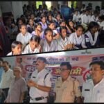 “नशे को ना, जीवन को हाँ!” — नियामतपुर पुलिस की अनूठी मुहिम, सीतारामपुर के विद्यालय में फूंका नशा मुक्ति का शंखनाद