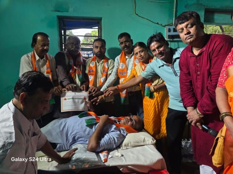 जाति-धर्म से ऊपर है 'रक्तदान': दीनदयाल उपाध्याय जयंती पर सीतारामपुर में उमड़ा जनसैलाब,