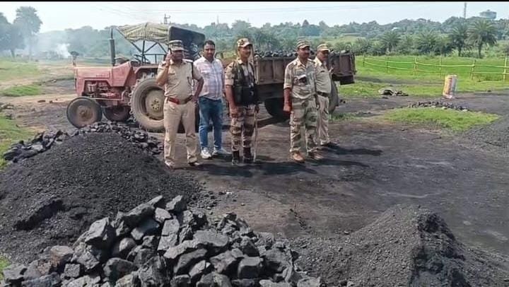 धेमोमेन में तड़के 5 बजे ‘ऑपरेशन कोयला’! ECL-CISF की संयुक्त छापेमारी में 20 टन तक लावारिस कोयला बरामद