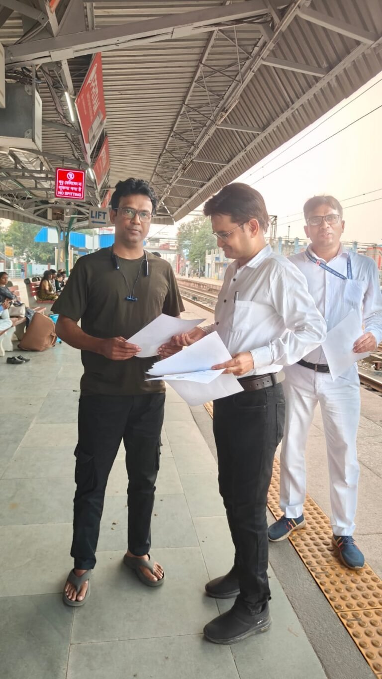 आद्रा मंडल के विभिन्न स्टेशनों पर सघन स्वच्छता अभियान एवं ‘रेल जन संवाद’ का आयोजन