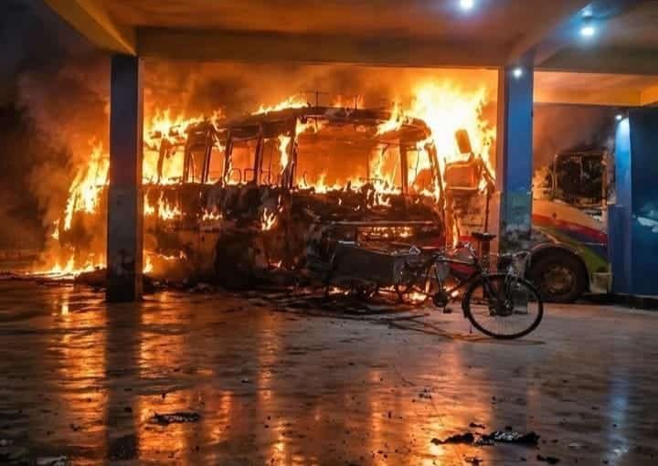 *West Medinipur: Fire Incident at Medinipur Central Bus Stand*