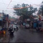 दीपावली की खरीदारी पर बारिश का कहर, बराकर-कुल्टी-नियामतपुर के बाजारों में पसरा सन्नाटा  लगातार बारिश से व्यापारियों की बढ़ी चिंता, त्योहार से पहले बिक्री ठप होने की आशंका